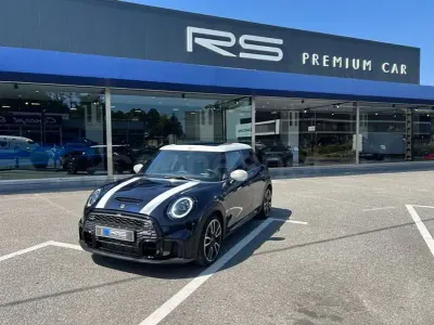 Usado Mini Cooper S 178 CV (130 kW) 2022 Negro Utilitario