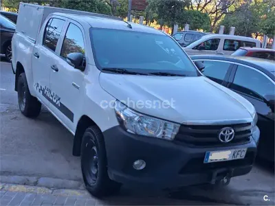 Käytetty Toyota HiLux 150 HP (110 kW) 2017 Valkoinen Nouto