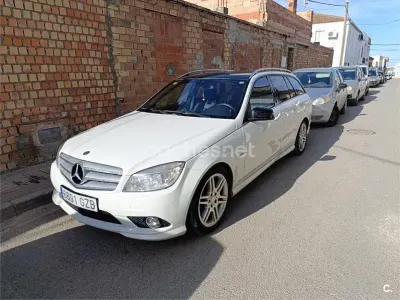 Usado Mercedes C220 Avantgarde 170 CV (125 kW) 2010 Blanco Familiar