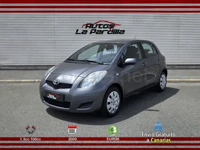 Usado Toyota Yaris Sol 87 CV (63 kW) 2009 Gris / plata Utilitario