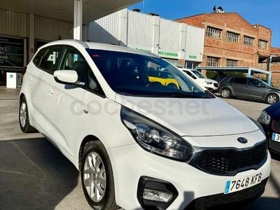 Usado Kia Carens 115 CV (84 kW) 2017 Blanco Monovolumen