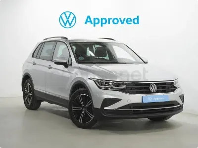 Usado VW Tiguan Life 150 CV (110 kW) 2022 Plateado SUV