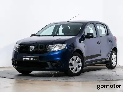 Usado Dacia Sandero Ambiance 75 CV (55 kW) 2017 Azul Berlina