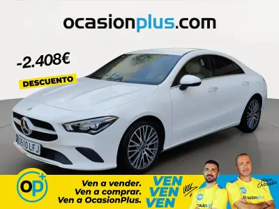 Usado Mercedes CLA180 136 CV (100 kW) 2020 Blanco Coupe