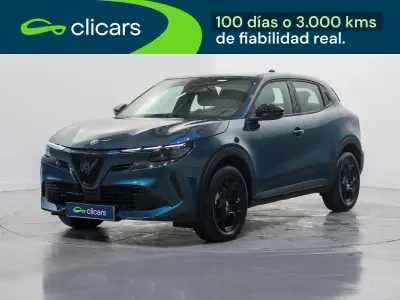 Usado Alfa Romeo GT Junior 136 CV (100 kW) 2025 Azul SUV