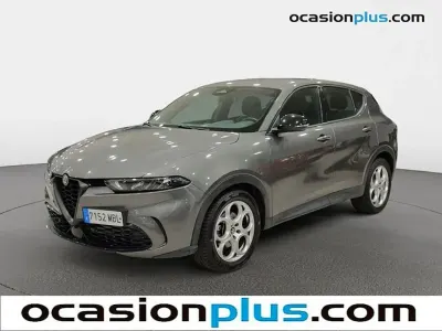 Usado Alfa Romeo Tonale Sprint 131 CV (96 kW) 2022 Gris SUV