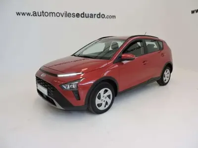Usado Hyundai Bayon 84 CV (61 kW) 2023 Burdeos SUV