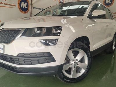 Usado Skoda Karoq Ambition 150 CV (110 kW) 2021 Blanco SUV