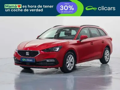 Käytetty Seat Leon ST Style 150 HP (110 kW) 2021 Punainen Farmari