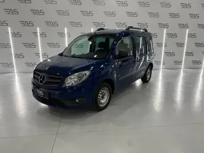 Usado Mercedes Citan 108 75 CV (55 kW) 2015 Azul Monovolumen