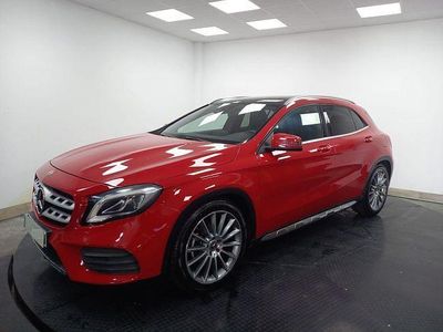 Rojo Usado 2018 Mercedes GLA200 AMG line SUV | 21.990 € (Precio justo)