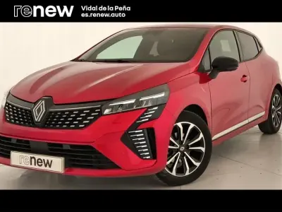 Usado Renault Clio V Techno 101 CV (74 kW) 2025 Rojo Berlina