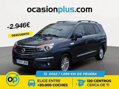 Usado Ssangyong (KGM) Rodius 178 CV (130 kW) 2016 Gris Monovolumen