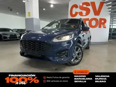 Usado Ford Kuga ST-Line 226 CV (166 kW) 2023 Azul SUV