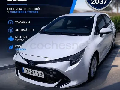 Usado Toyota Corolla Active 122 CV (89 kW) 2022 Blanco Berlina