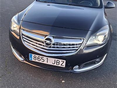 Usado Opel Insignia Selective 140 CV (102 kW) 2015 Negro Berlina