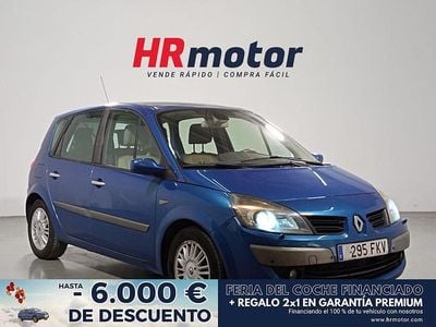 Bronce Usado 2007 Renault Scénic II Dynamique Monovolumen | 2990 € (Precio justo)