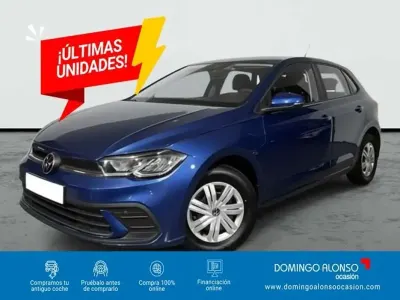 Usado VW Polo Trendline 95 CV (69 kW) 2022 Azul Utilitario