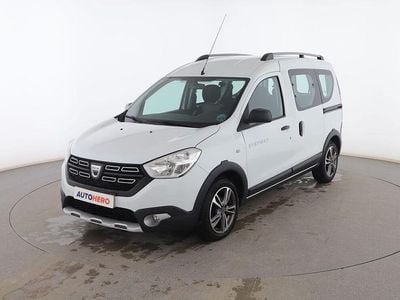Usado Dacia Dokker Essentiel 95 CV (69 kW) 2019 Blanco Monovolumen