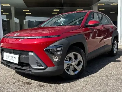Usado Hyundai Kona 129 CV (94 kW) 2025 Granate SUV