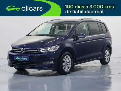 Usado VW Touran Advance 122 CV (89 kW) 2021 Azul Monovolumen