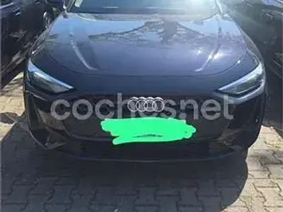 Usado Audi A5 Advanced 150 CV (110 kW) 2025 Azul Familiar