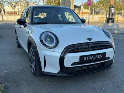 Usado Mini Cooper 136 CV (100 kW) 2023 Blanco Utilitario