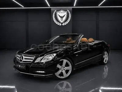 Usado Mercedes E250 Avantgarde 204 CV (150 kW) 2013 Negro Descapotable