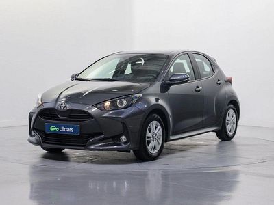 Usado Toyota Yaris Edition 125 CV (91 kW) 2024 Gris Utilitario