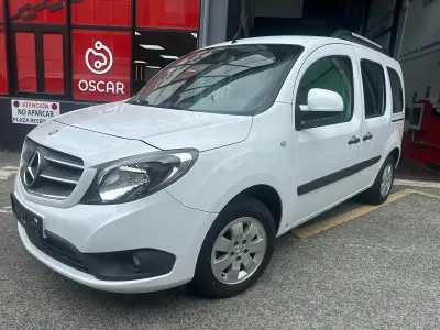 Usado Mercedes Citan 112 114 CV (83 kW) 2017 Blanco Monovolumen