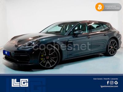 Porsche Panamera 4