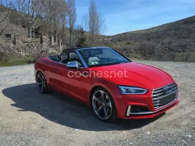 Usado Audi S5 Cabriolet 333 CV (244 kW) 2017 Rojo Descapotable