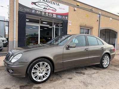 Usado Mercedes E280 Avantgarde 190 CV (139 kW) 2008 Marrón Berlina