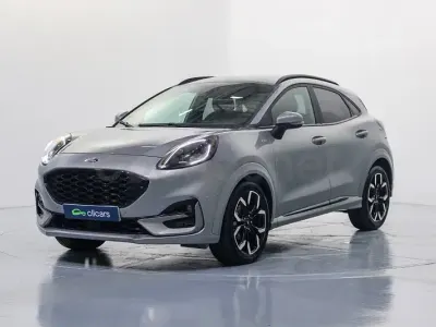 Usado Ford Puma ST-Line X 125 CV (91 kW) 2023 Gris / plata SUV