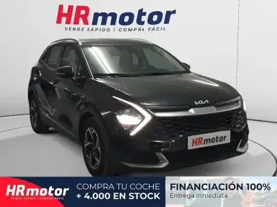Usado Kia Sportage 136 CV (100 kW) 2022 Negro SUV