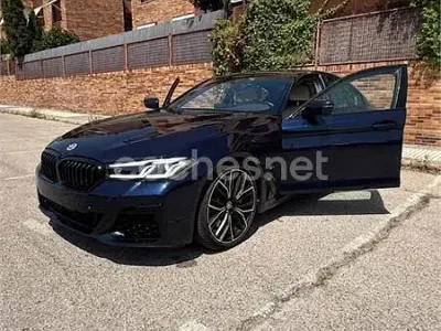 Usado BMW M550 Comfort Edition 530 CV (389 kW) 2023 Azul Berlina