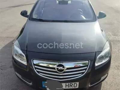 Usado Opel Insignia Sportive 160 CV (117 kW) 2013 Negro Berlina