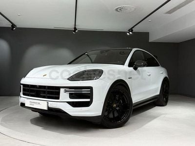 Usado Porsche Cayenne Turbo E-Hybrid 739 CV (543 kW) 2024 Blanco SUV