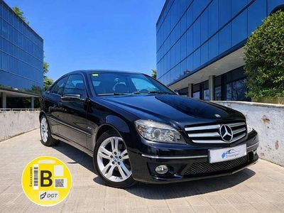 Usado Mercedes C200 122 CV (89 kW) 2010 Negro Coupe