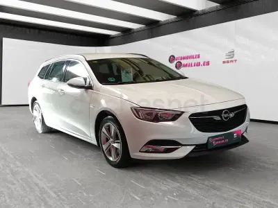 Usado Opel Insignia Excellence 136 CV (100 kW) 2018 Blanco Familiar