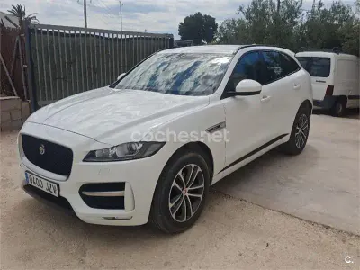 Usado Jaguar F-Pace R-Sport 180 CV (132 kW) 2017 Blanco SUV