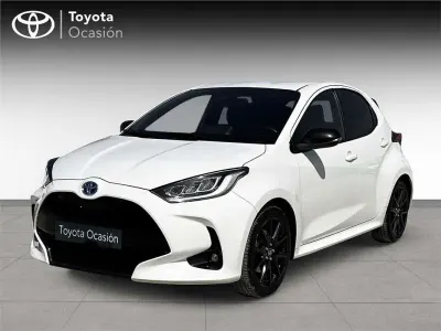 Usado Toyota Yaris Hybrid Style 116 CV (85 kW) 2022 Utilitario