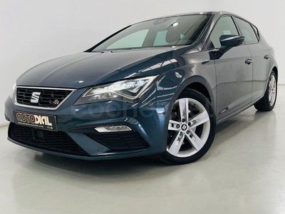 Usado Seat Leon FR 150 CV (110 kW) 2019 Gris / plata Berlina