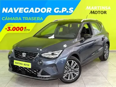 Usado Seat Arona FR 116 CV (85 kW) 2025 Gris SUV