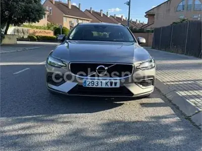 Usado Volvo V60 Momentum 190 CV (139 kW) 2019 Beige Familiar