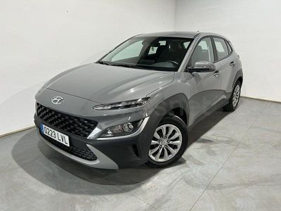 Usado Hyundai Kona 120 CV (88 kW) 2021 Gris / plata SUV