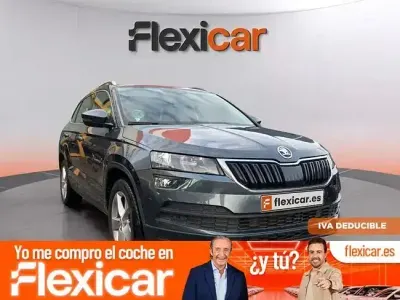 Usado Skoda Karoq Ambition 150 CV (110 kW) 2022 Gris SUV