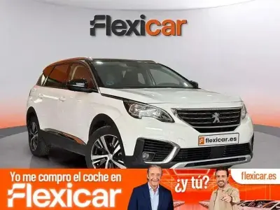 Usado Peugeot 5008 Allure 130 CV (95 kW) 2019 Blanco SUV