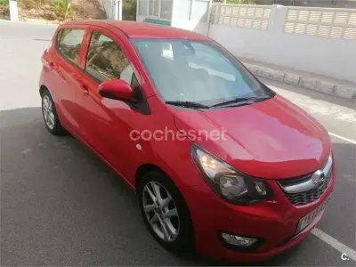 Usado Opel Karl Selective 75 CV (55 kW) 2018 Rojo Utilitario
