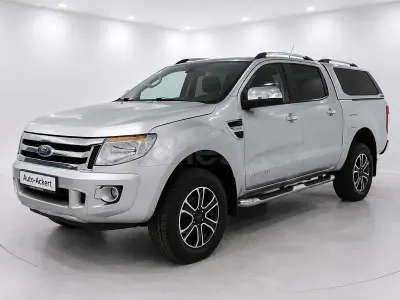 Usado Ford Ranger Wildtrack 200 CV (147 kW) 2015 Gris / plata Pickup/Camioneta